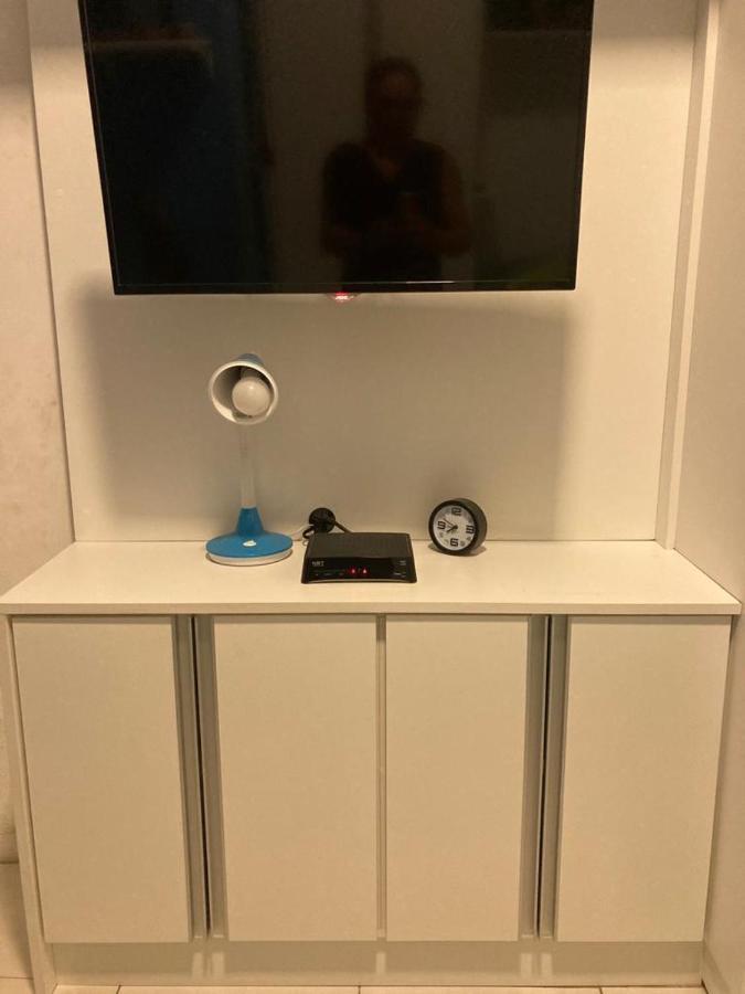 Em Copacabana Apartamento Mobiliado No Posto 6 Ріо-де-Жанейро Екстер'єр фото