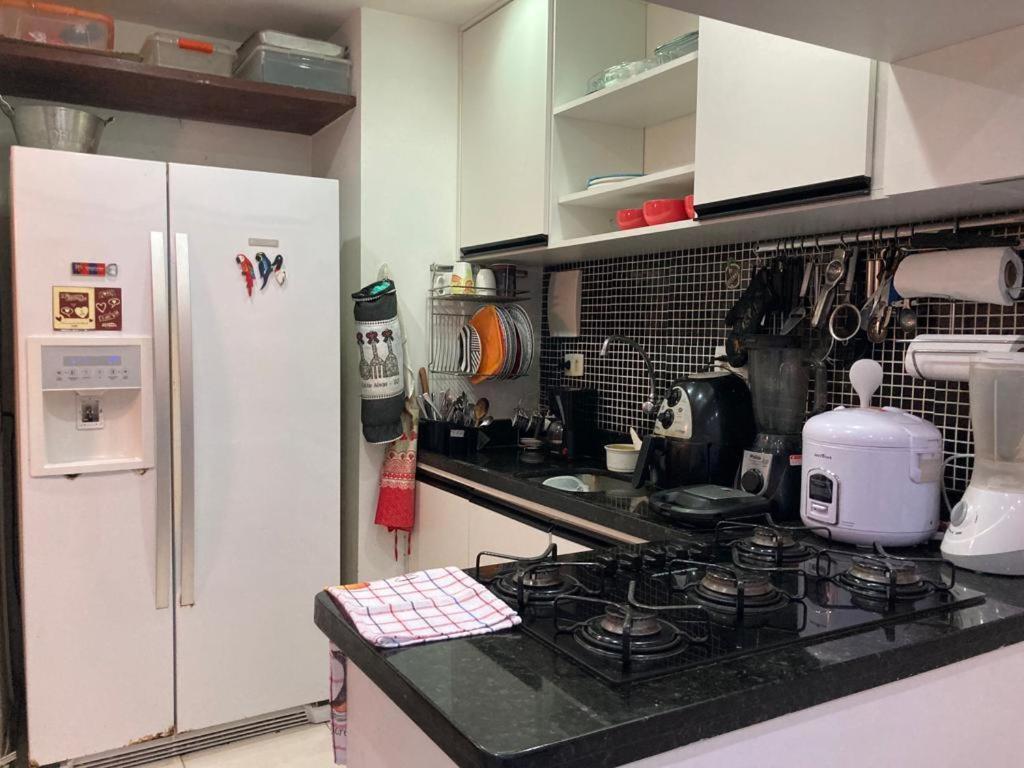 Em Copacabana Apartamento Mobiliado No Posto 6 Ріо-де-Жанейро Екстер'єр фото