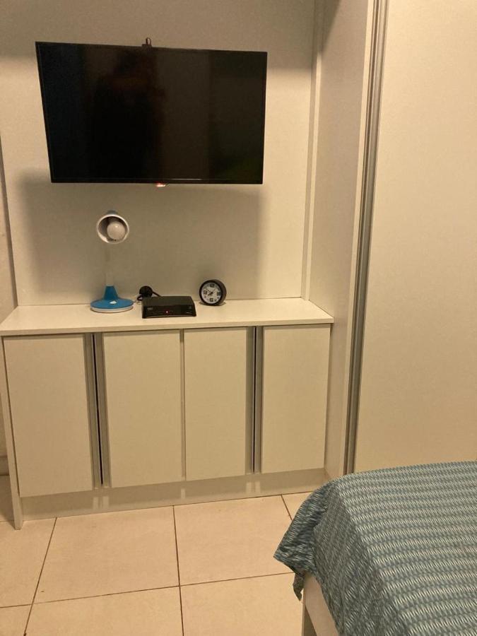 Em Copacabana Apartamento Mobiliado No Posto 6 Ріо-де-Жанейро Екстер'єр фото